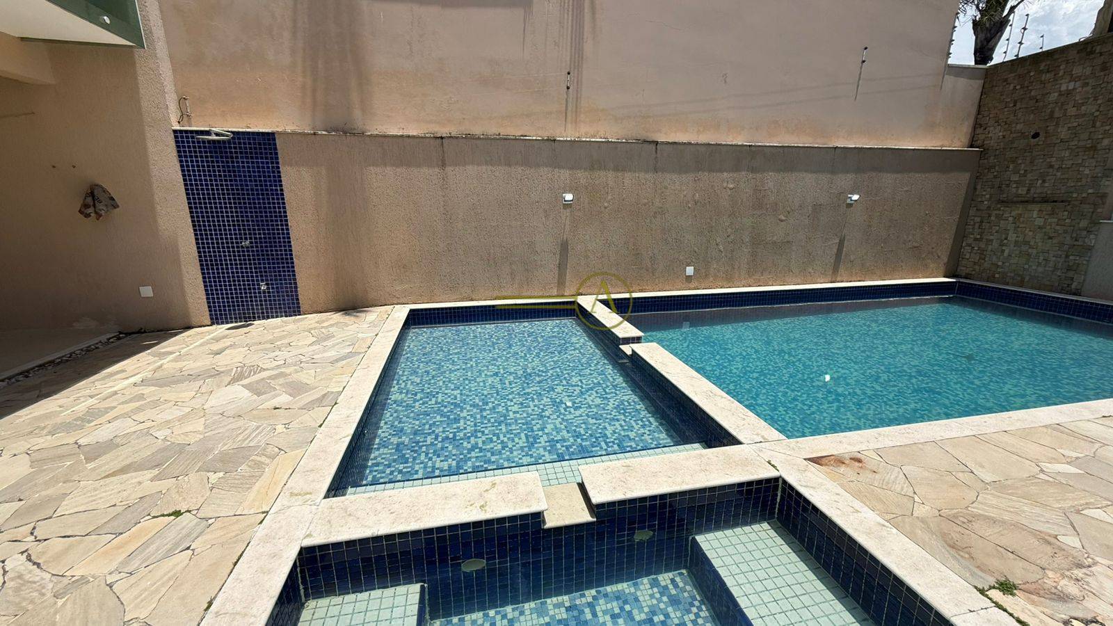 Sobrado, 4 quartos, 241 m² - Foto 55