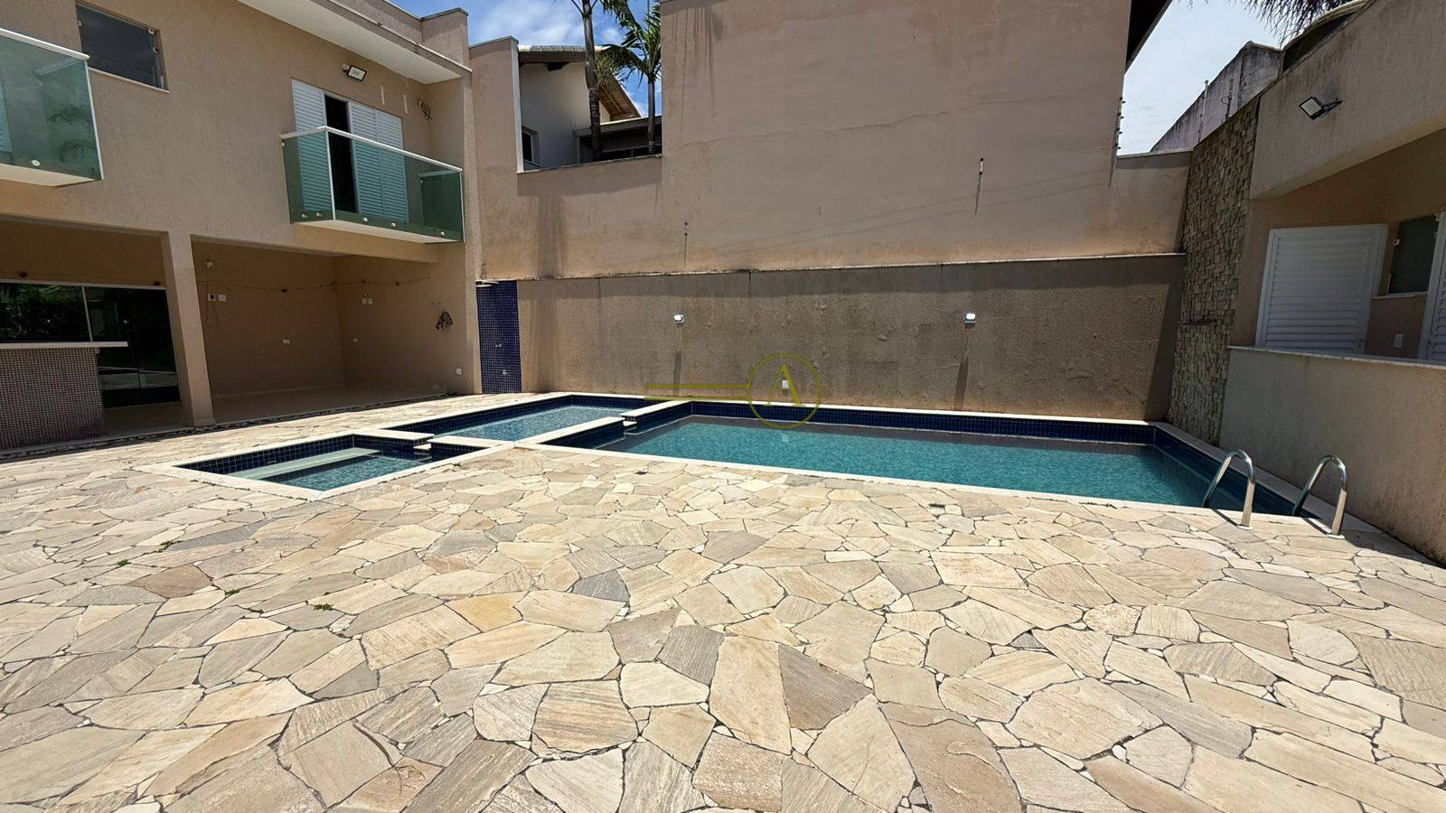 Sobrado, 4 quartos, 241 m² - Foto 76