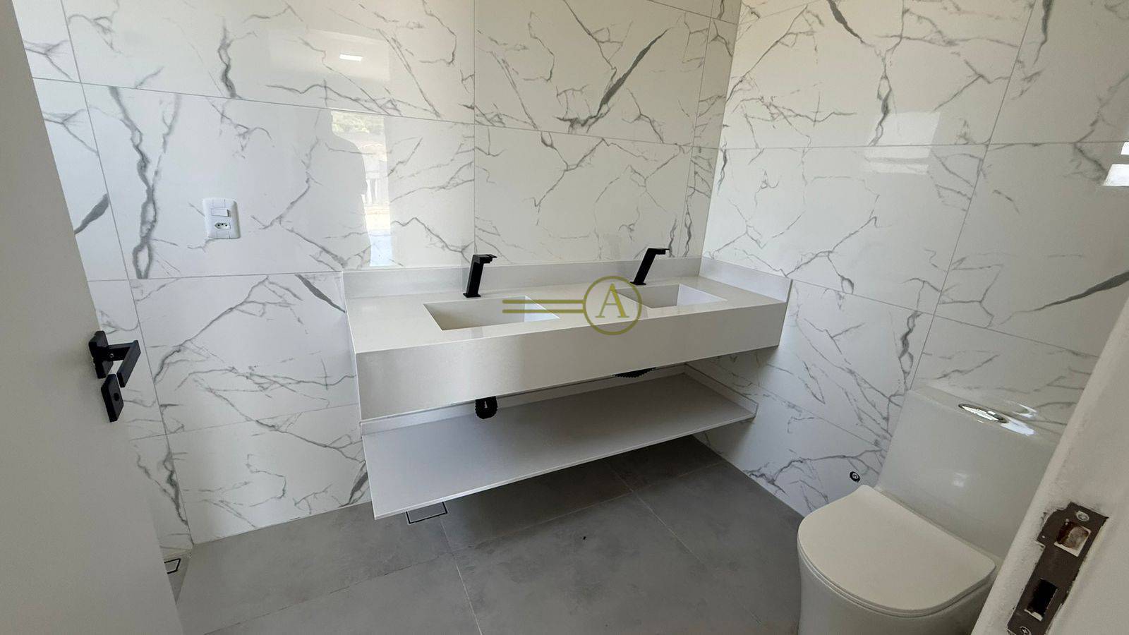 Casa, 4 quartos, 280 m² - Foto 19