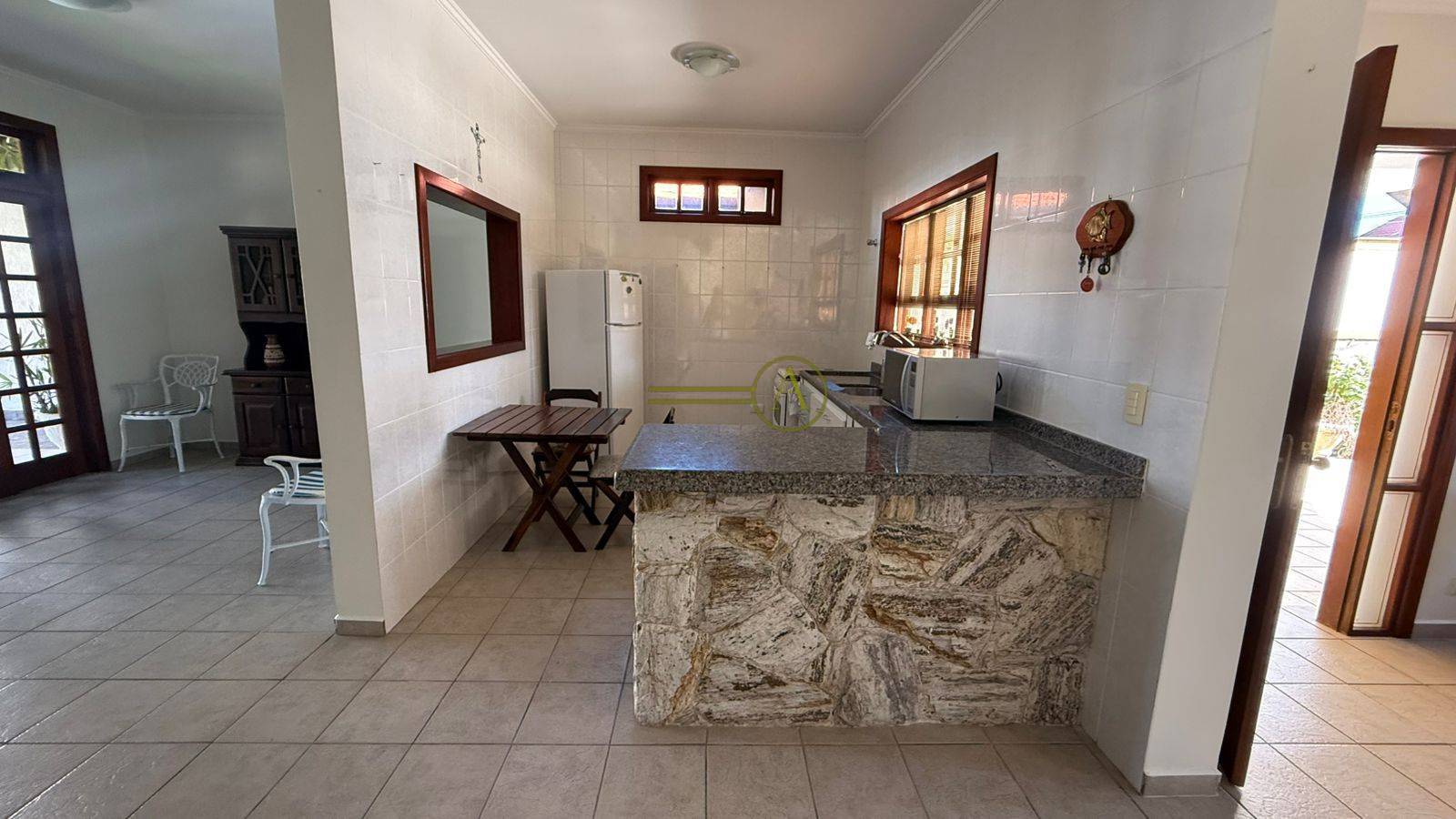 Casa, 4 quartos, 220 m² - Foto 18