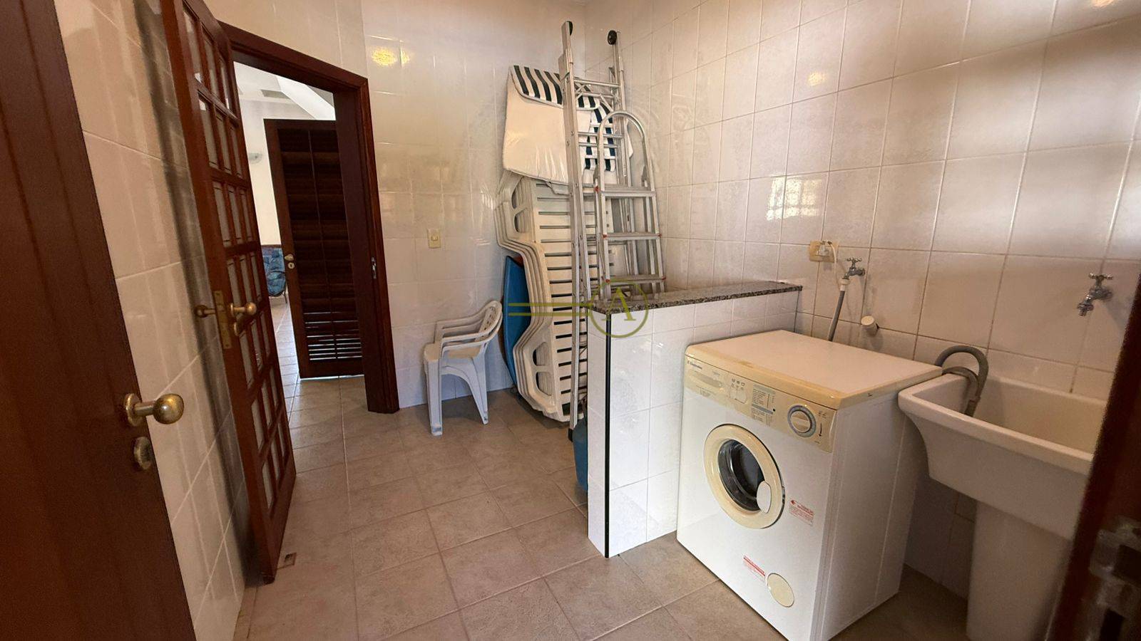 Casa, 4 quartos, 220 m² - Foto 24