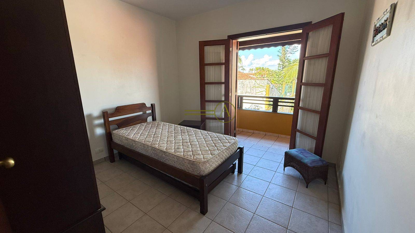 Casa, 4 quartos, 220 m² - Foto 30