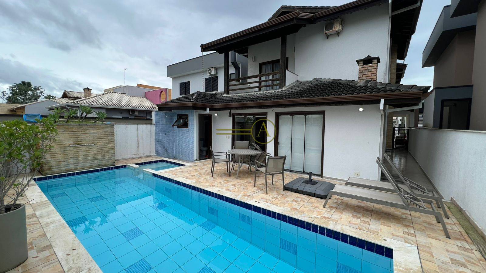 Casa de Condomínio, 3 quartos - Foto 1