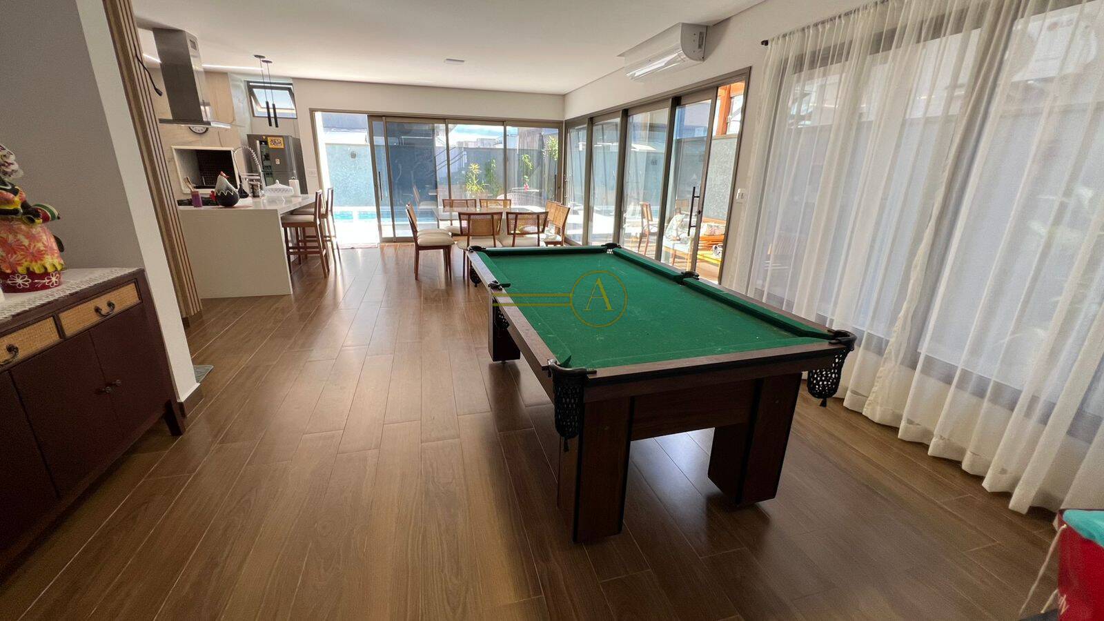 Casa, 4 quartos, 245 m² - Foto 10