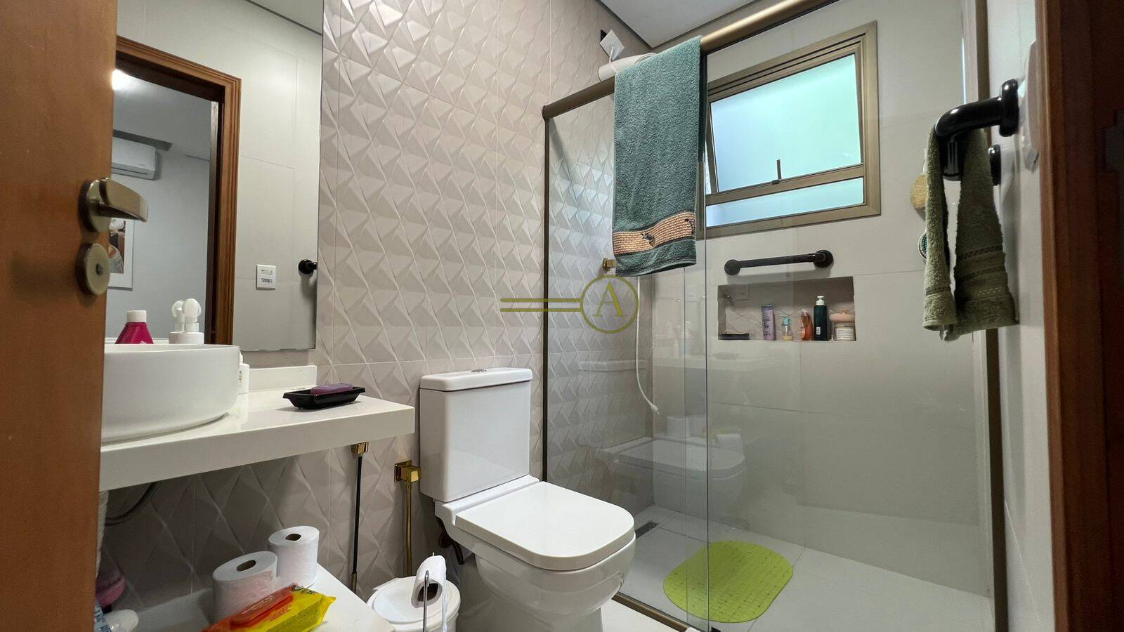 Casa, 4 quartos, 245 m² - Foto 13