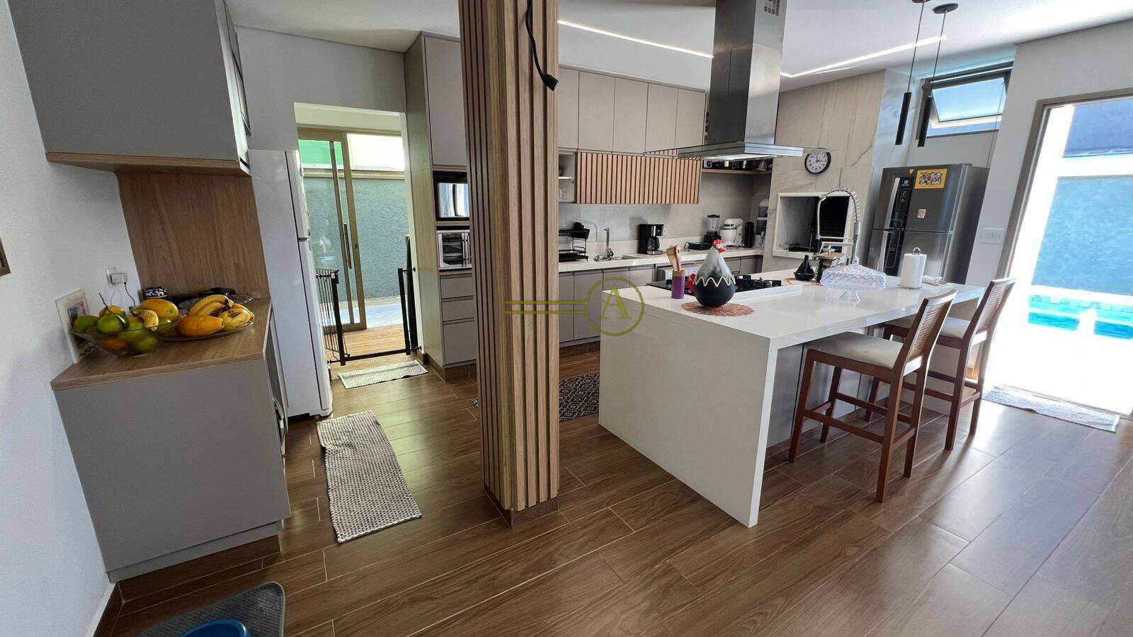 Casa, 4 quartos, 245 m² - Foto 18
