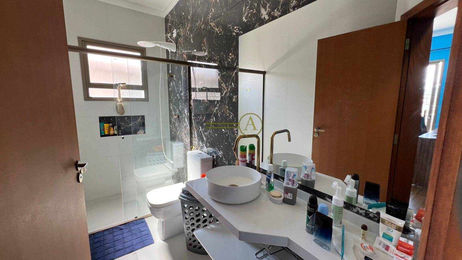 Casa, 4 quartos, 245 m² - Foto 22