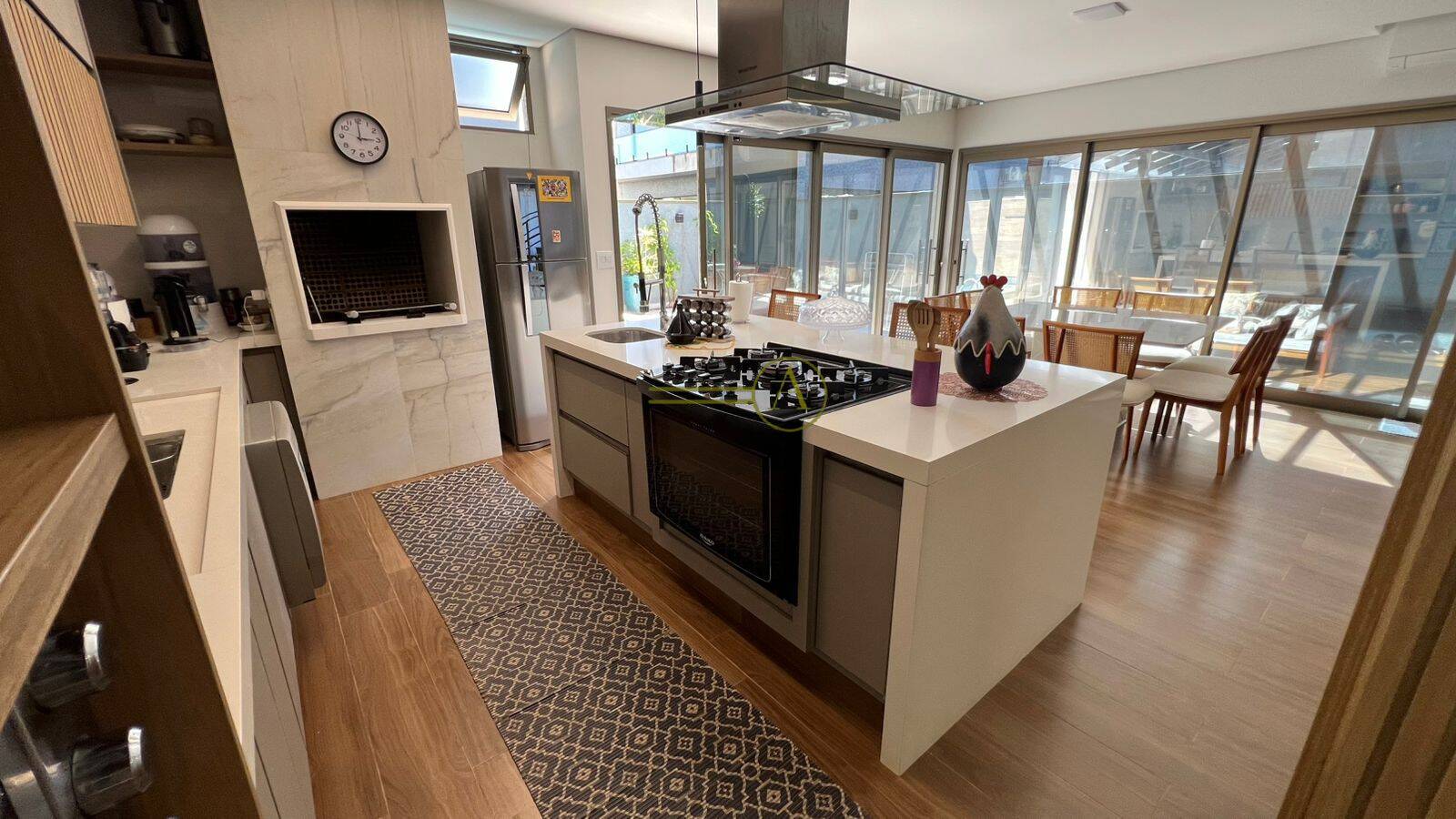 Casa, 4 quartos, 245 m² - Foto 33