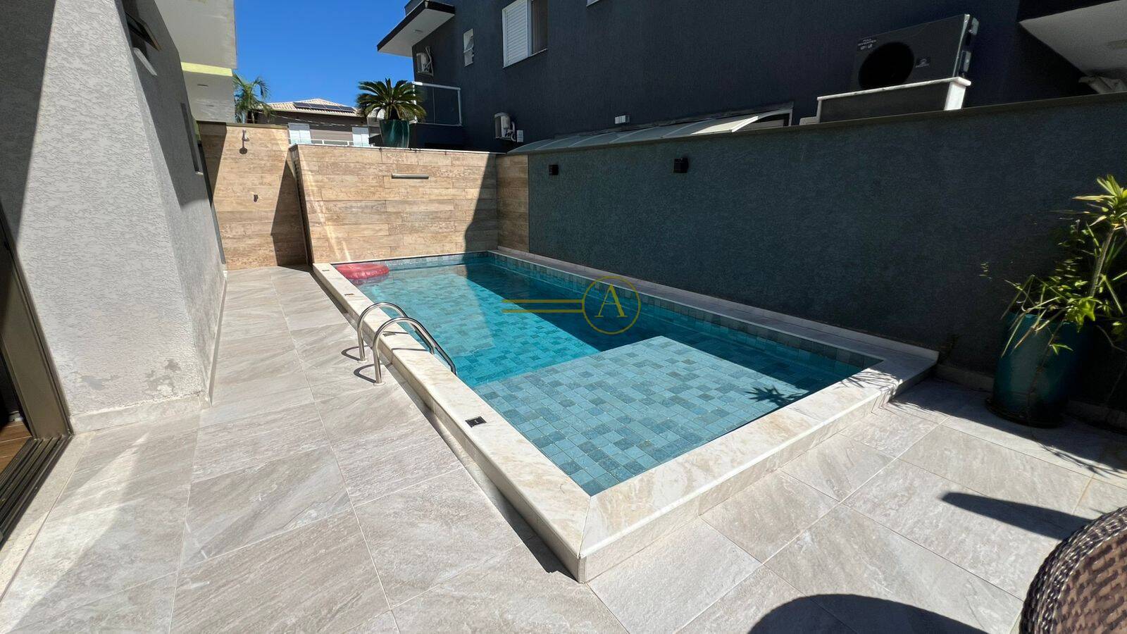 Casa, 4 quartos, 245 m² - Foto 36