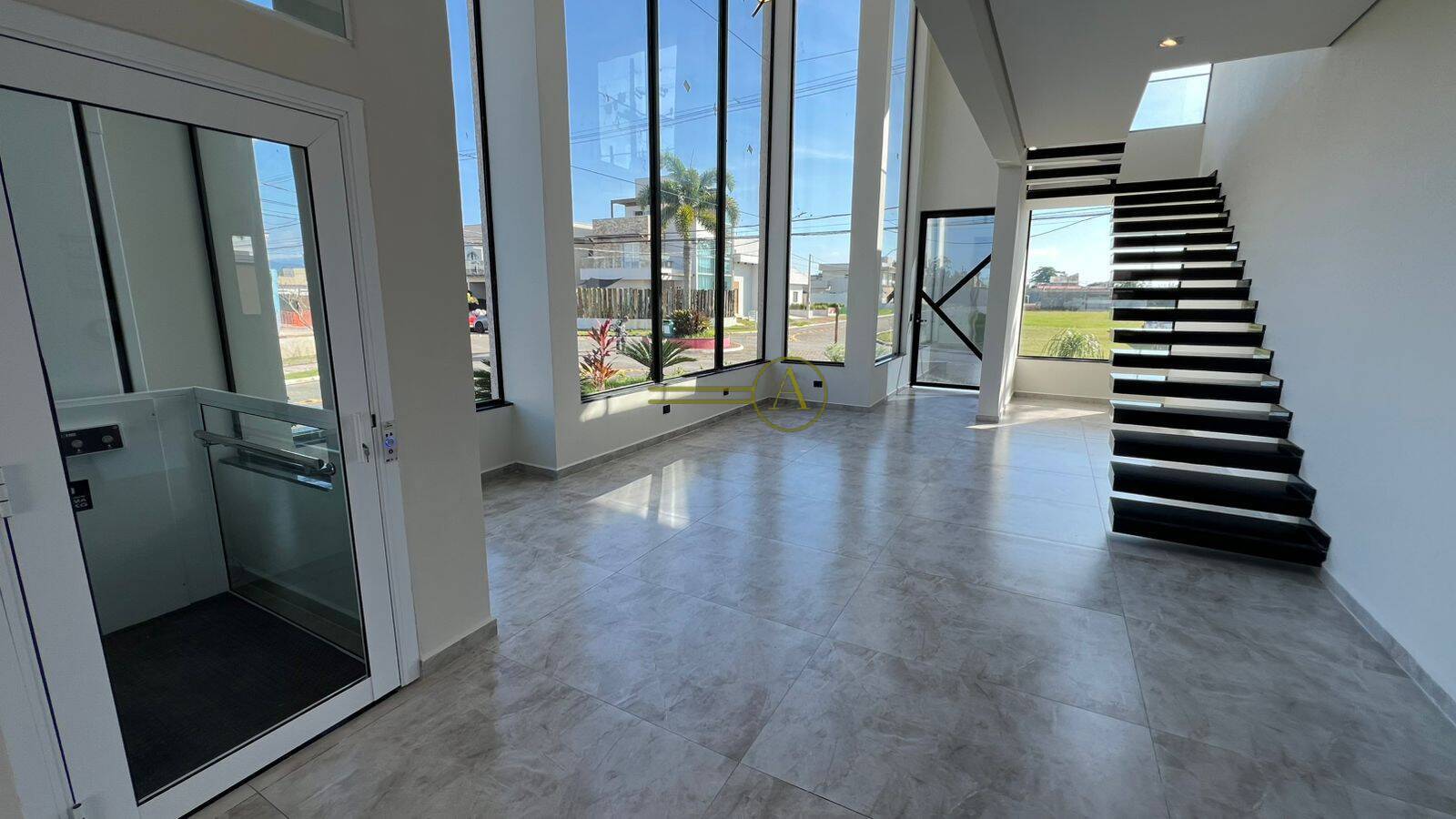 Casa, 4 quartos, 247 m² - Foto 3