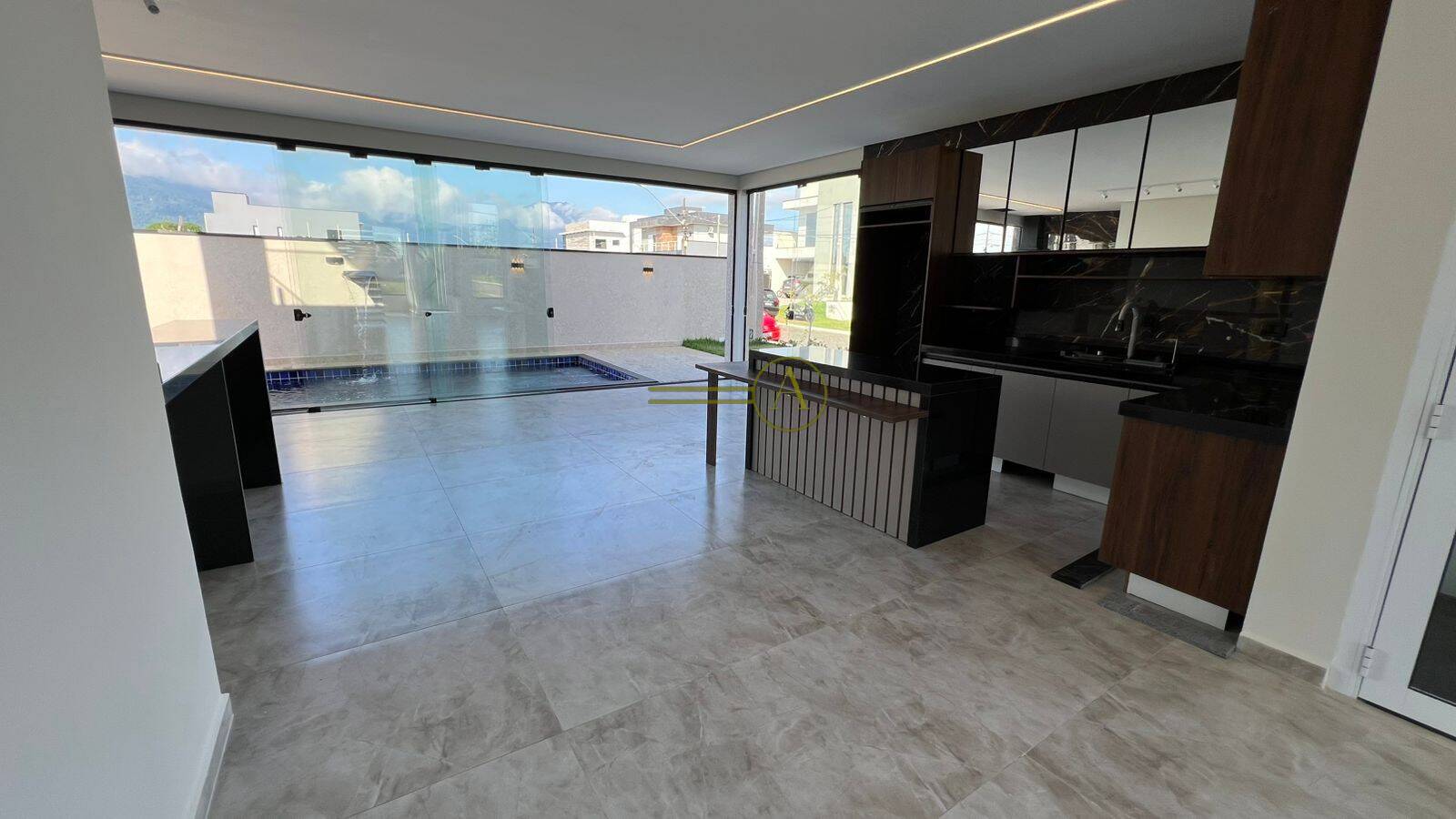 Casa, 4 quartos, 247 m² - Foto 13