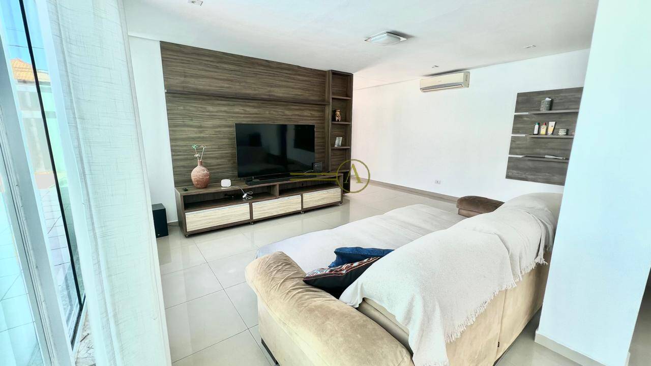 Casa, 4 quartos, 255 m² - Foto 4