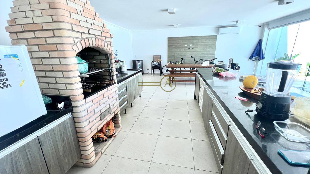 Casa, 4 quartos, 255 m² - Foto 30