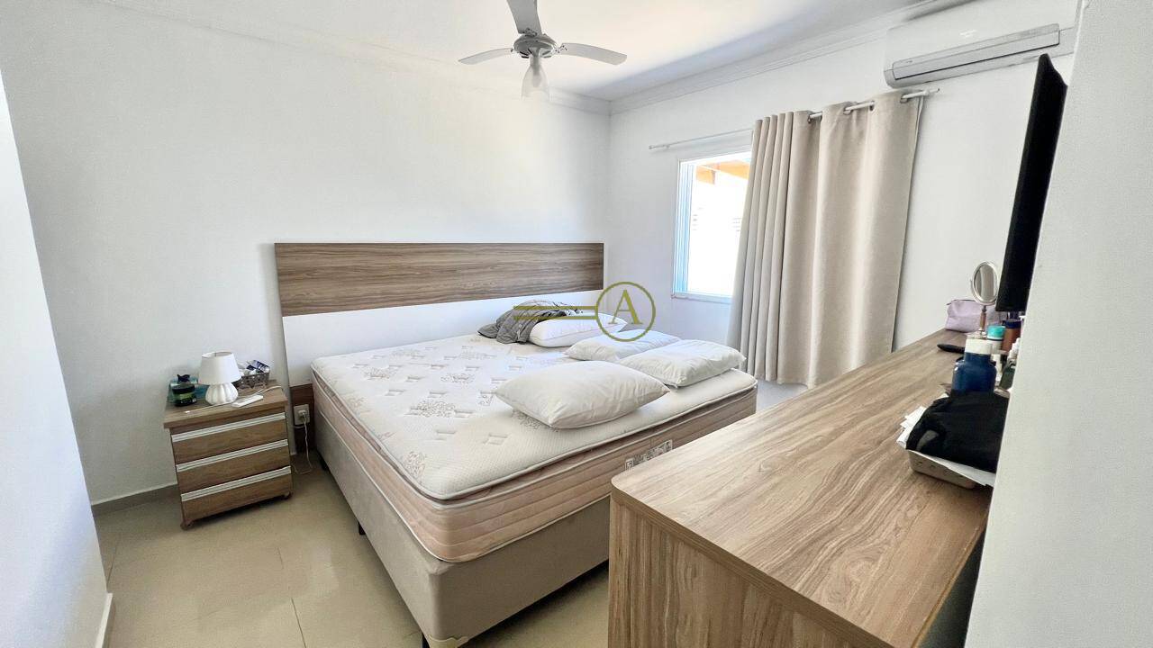 Casa, 4 quartos, 255 m² - Foto 25