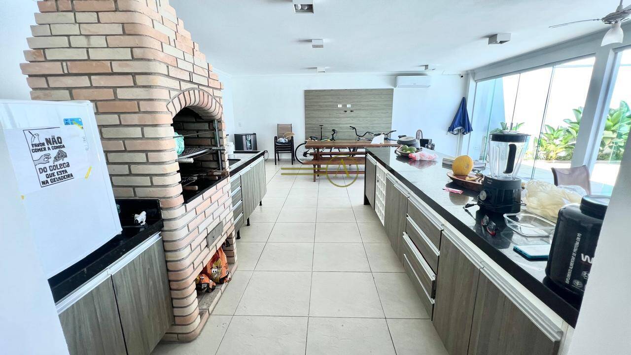 Casa, 4 quartos, 255 m² - Foto 36