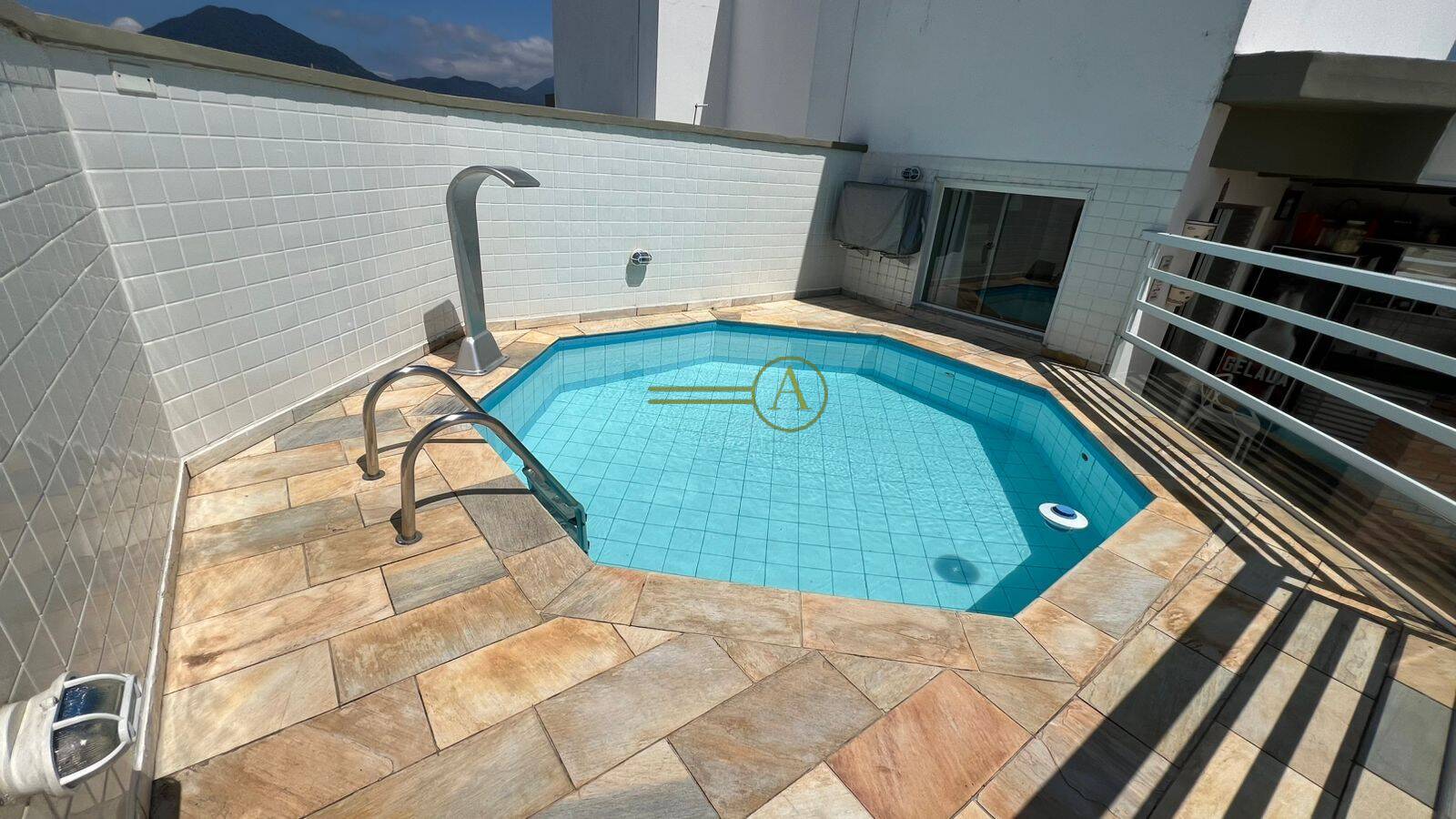 Cobertura, 4 quartos, 246 m² - Foto 3