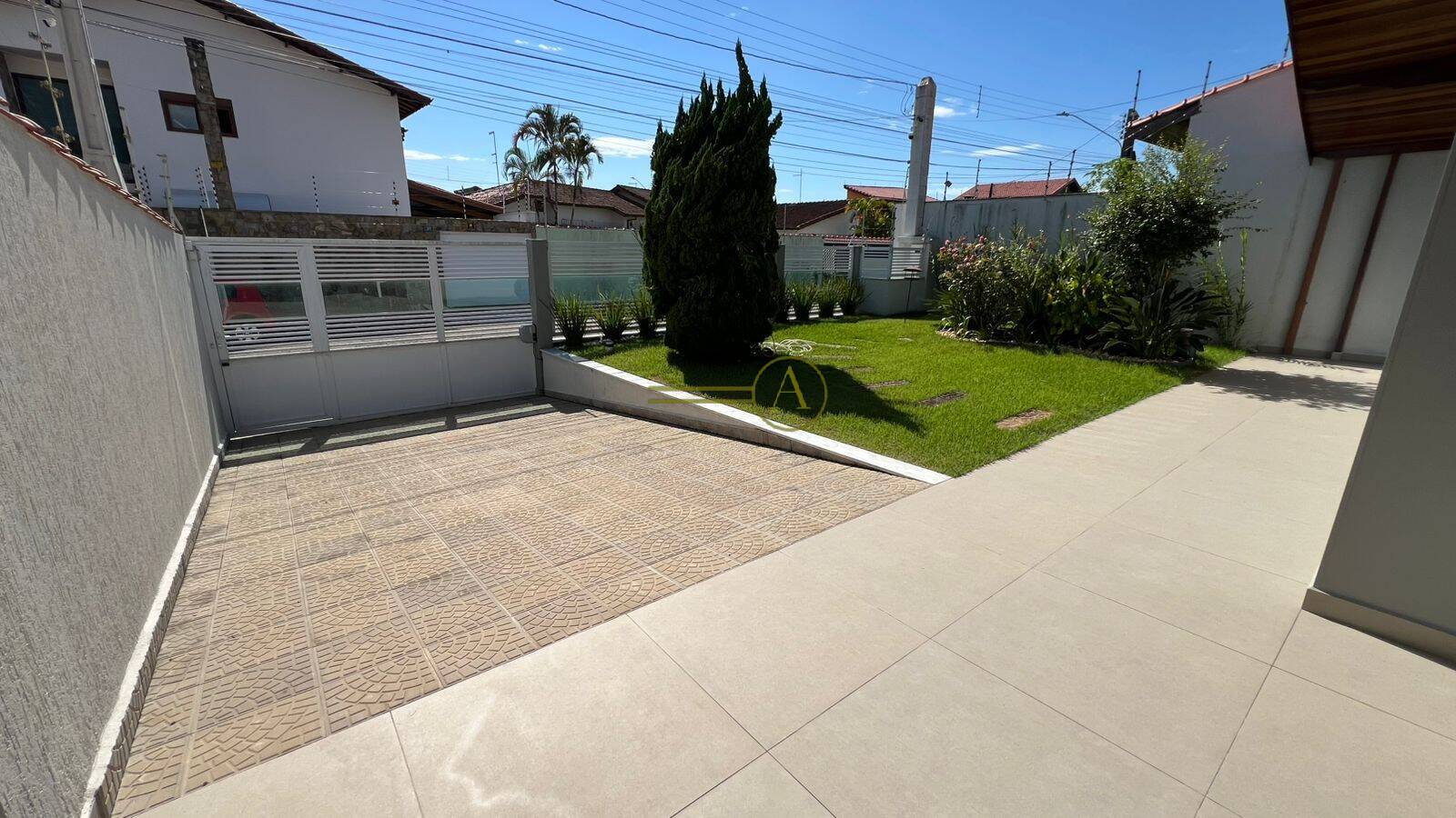 Casa, 4 quartos, 172 m² - Foto 2