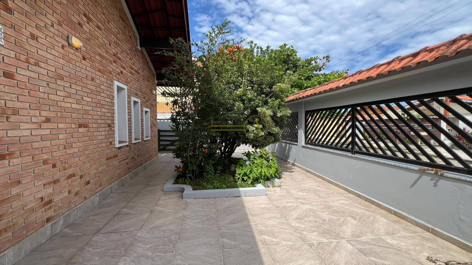 Casa, 4 quartos, 149 m² - Foto 2