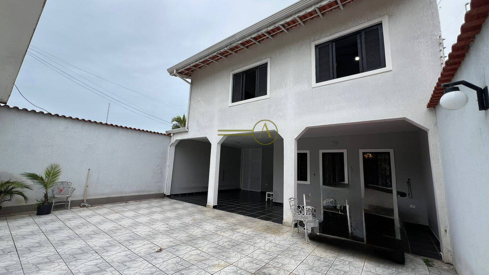 Sobrado, 5 quartos, 181 m² - Foto 4
