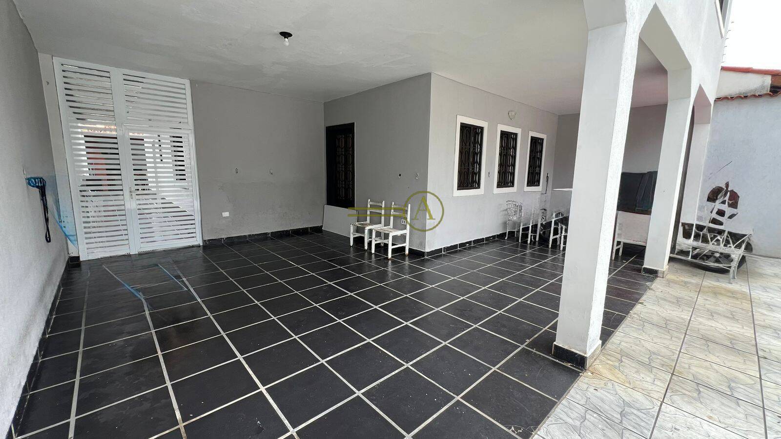 Sobrado, 5 quartos, 181 m² - Foto 2