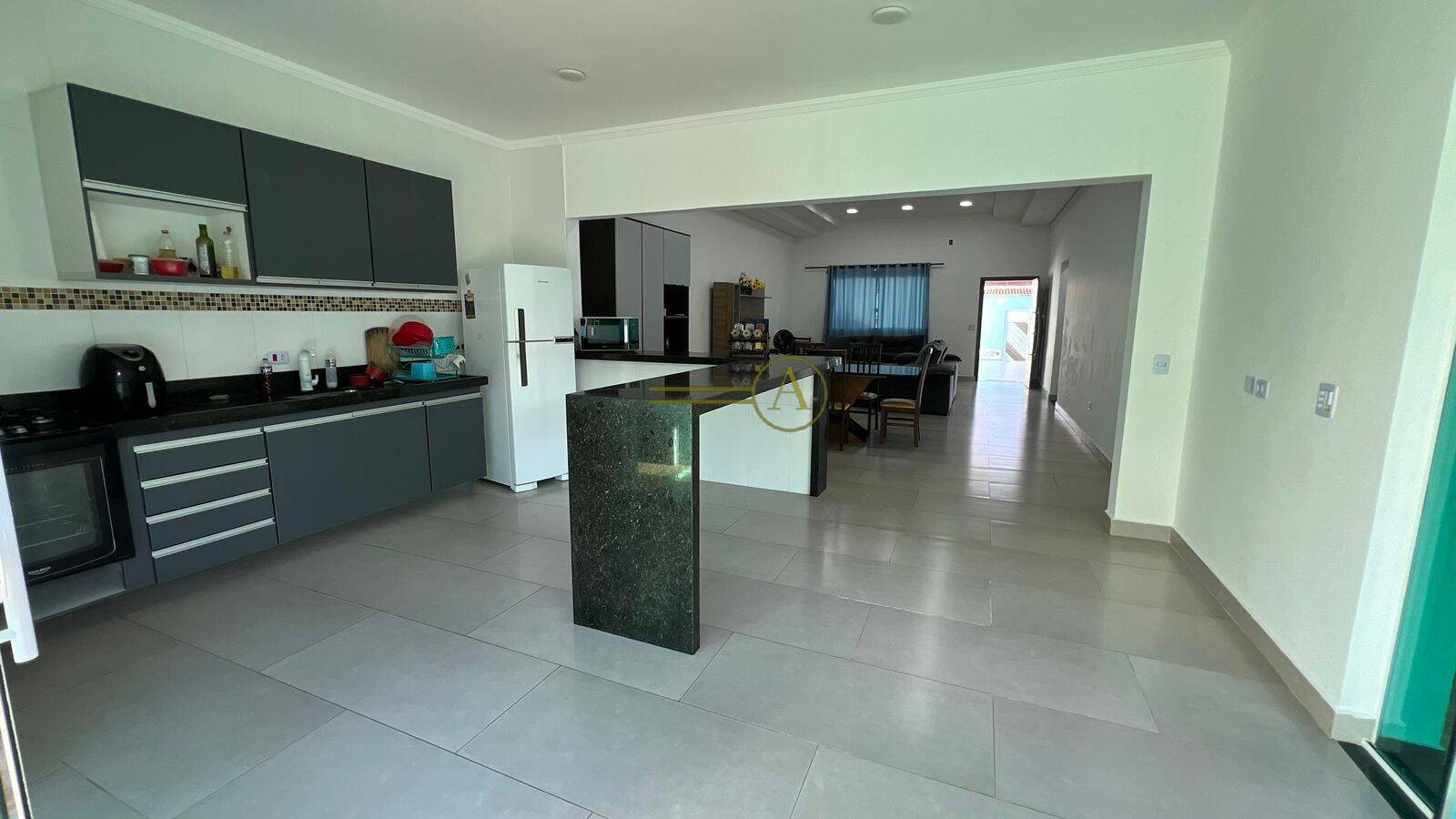 Casa, 3 quartos, 200 m² - Foto 17