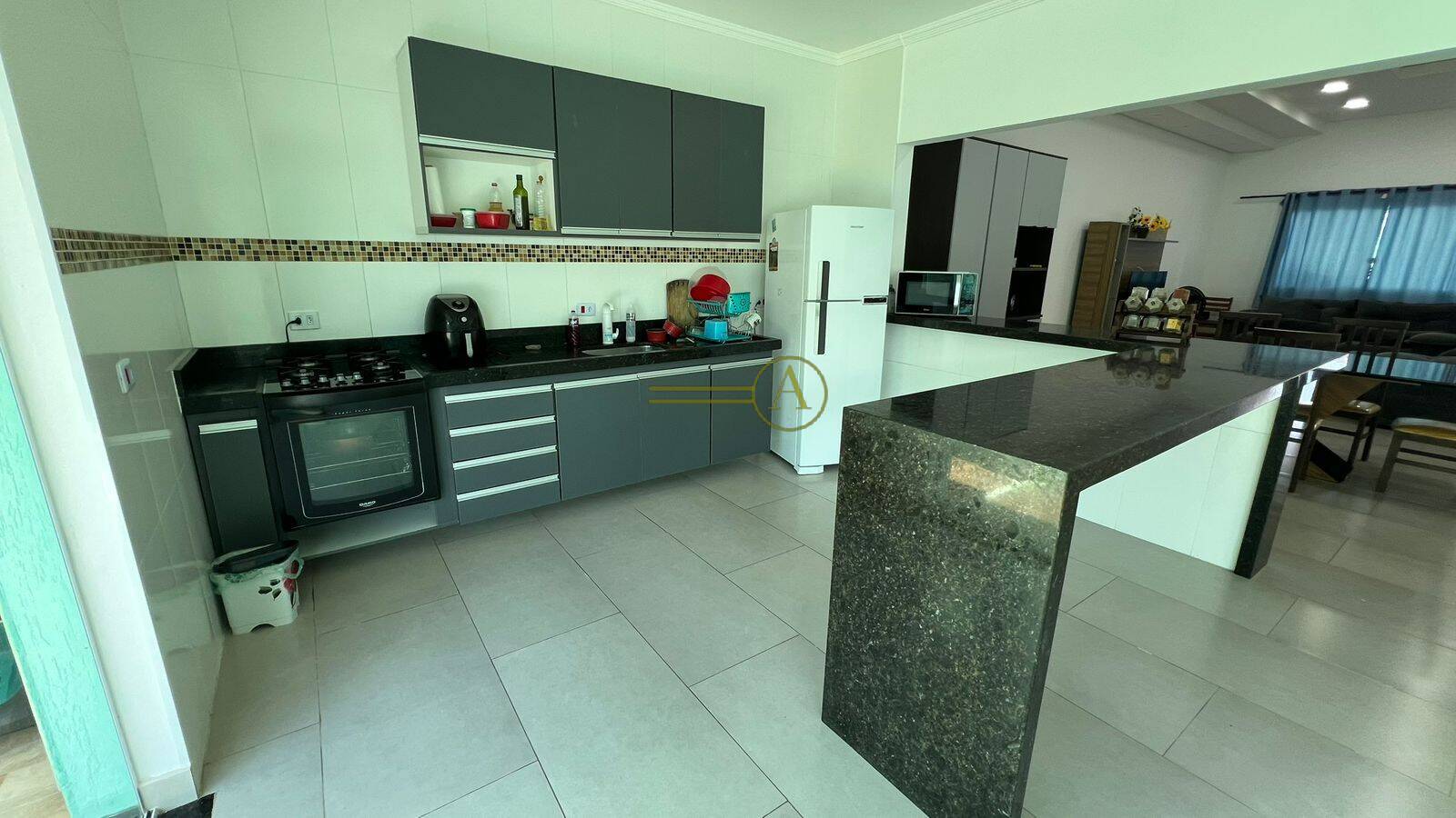 Casa, 3 quartos, 200 m² - Foto 18