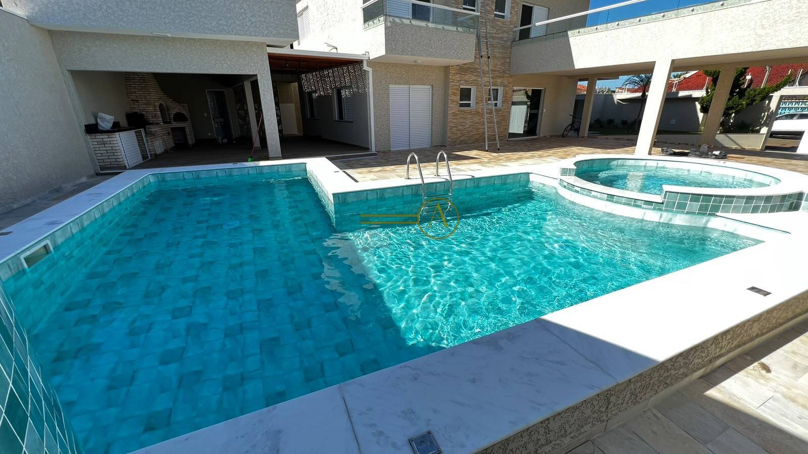Sobrado, 5 quartos, 248 m² - Foto 3