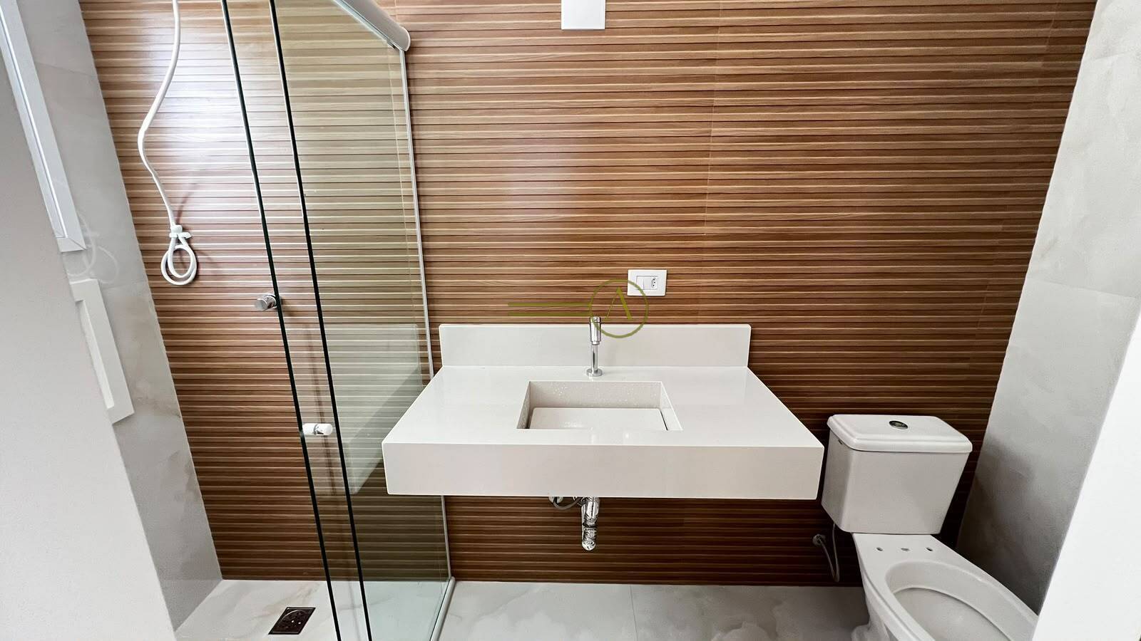 Sobrado, 5 quartos, 248 m² - Foto 9