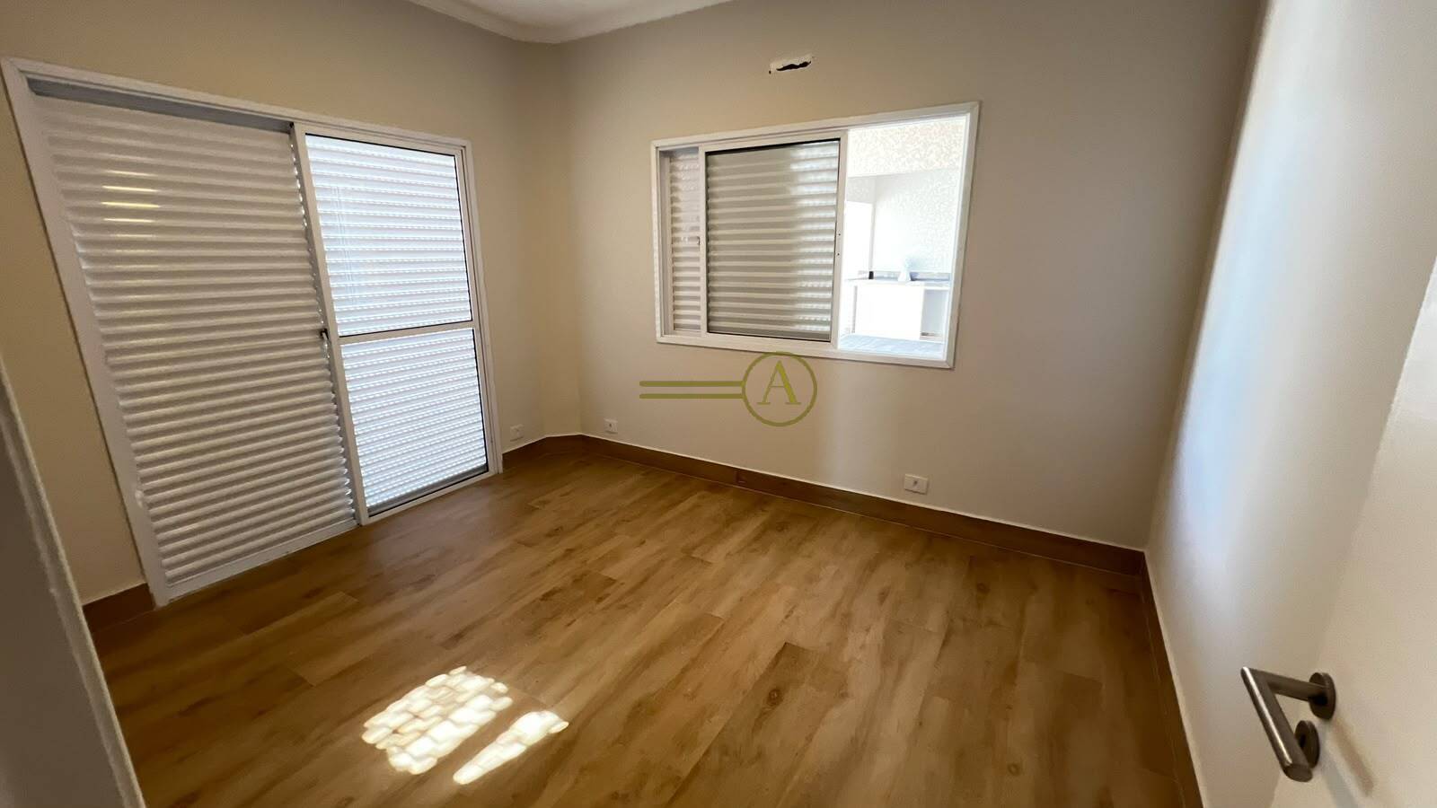 Sobrado, 5 quartos, 248 m² - Foto 15