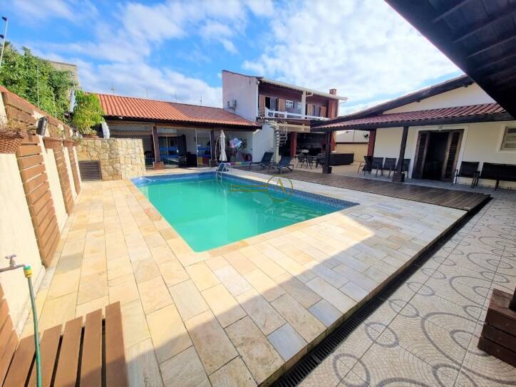 Casa, 6 quartos, 357 m² - Foto 6