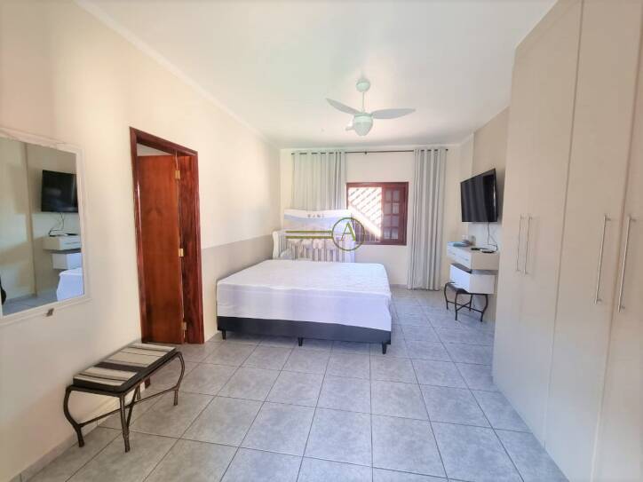 Casa, 6 quartos, 357 m² - Foto 8