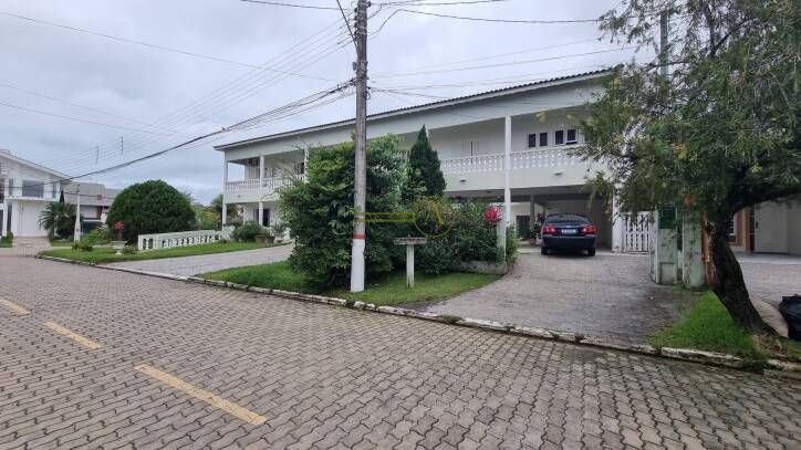 Casa de Condomínio à venda com 6 quartos, 727m² - Foto 1