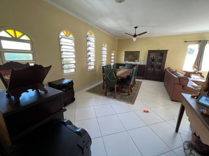 Casa, 4 quartos, 220 m² - Foto 6