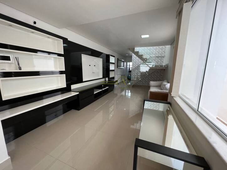 Sobrado à venda com 3 quartos, 130m² - Foto 5