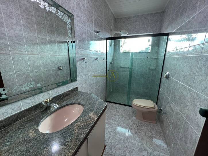 Sobrado à venda com 5 quartos, 200m² - Foto 19