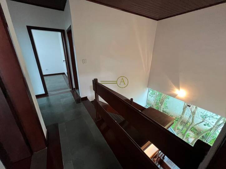 Sobrado à venda com 5 quartos, 200m² - Foto 10