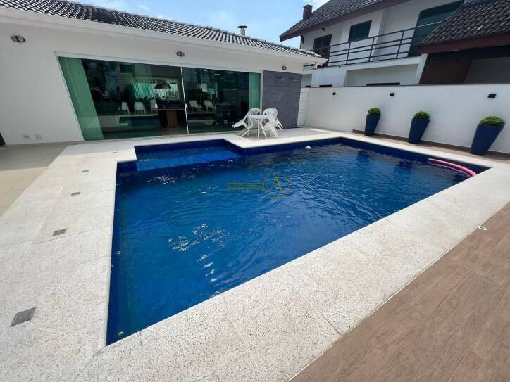 Casa de Condomínio à venda com 7 quartos, 750m² - Foto 48