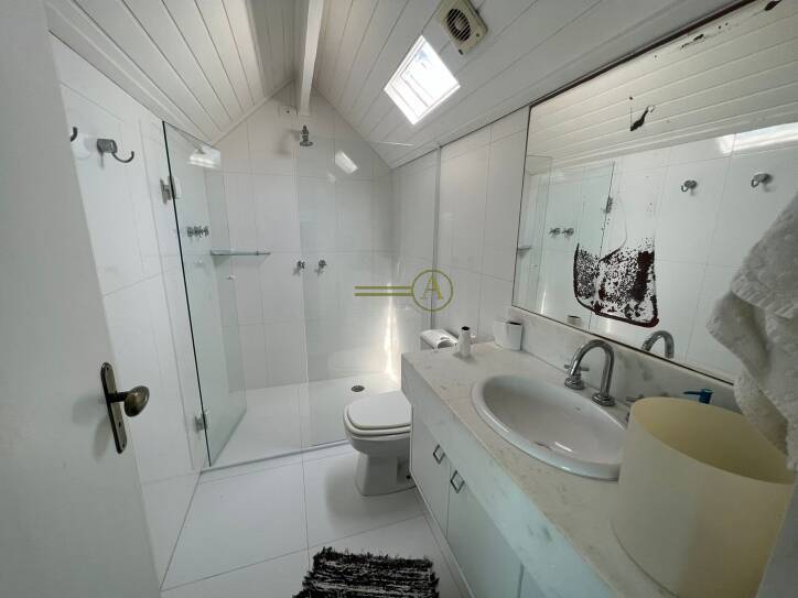 Casa de Condomínio à venda com 7 quartos, 750m² - Foto 42