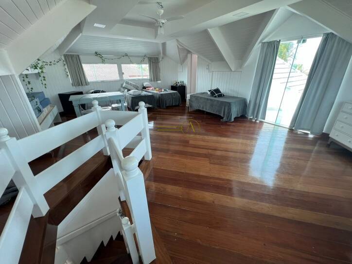 Casa de Condomínio à venda com 7 quartos, 750m² - Foto 40