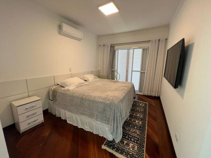 Casa de Condomínio à venda com 7 quartos, 750m² - Foto 30